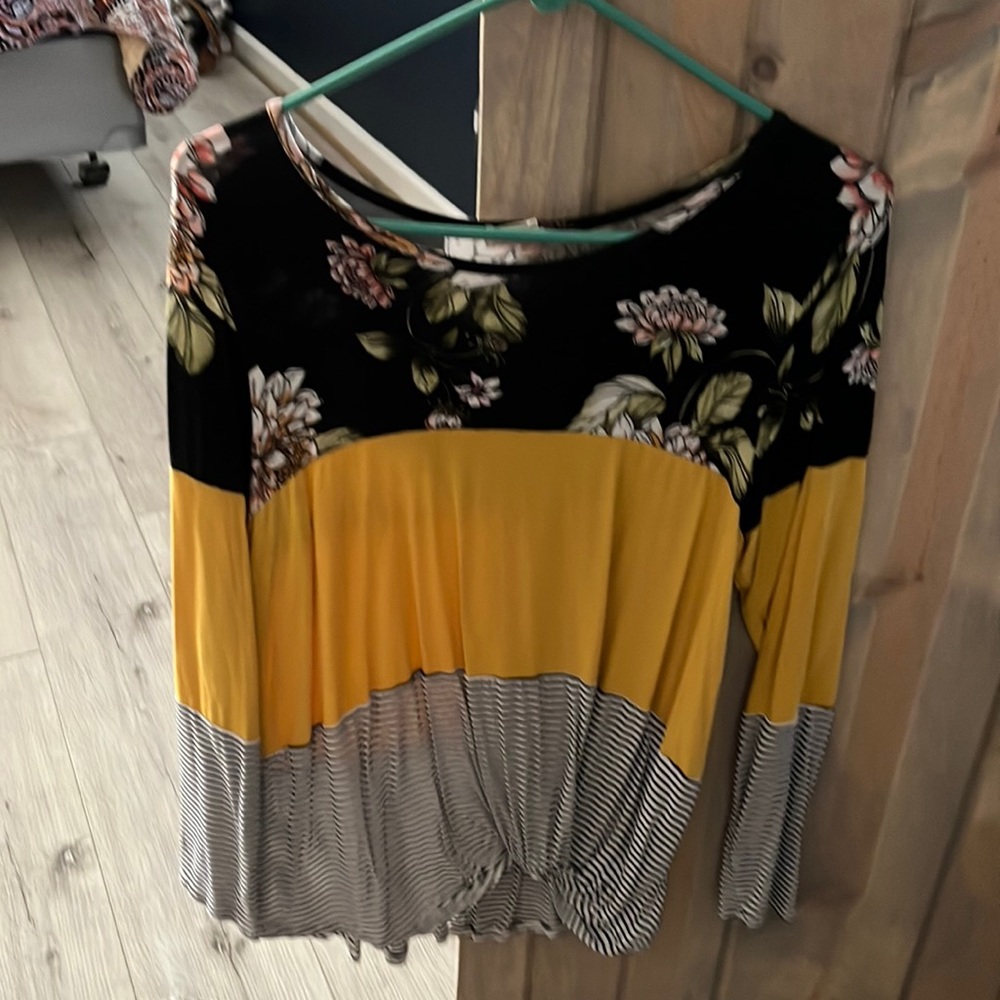 Boutique find. Good condition size medium